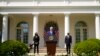 Predsednik SAD Džo Bajden govori u Beloj kući o merama za kontrolu oružja (Foto: Rojters/Kevin Lamarque)