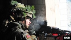 Pripadnik američke paravojne formacije tokom vojne vežbe NATO-a u Litvaniji, 29. novembar 2016.
