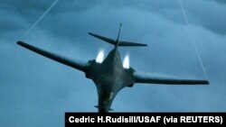 미 공군 소속 B-1B 랜서 폭격기 (자료사진)