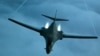 미군 B-1B 전략폭격기 4대 괌에 배치 