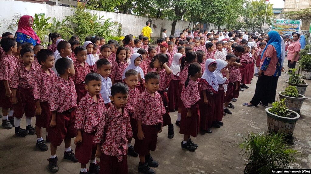 Para siswa Sekolah Dasar Negeri di Indonesia (foto: ilustrasi). 