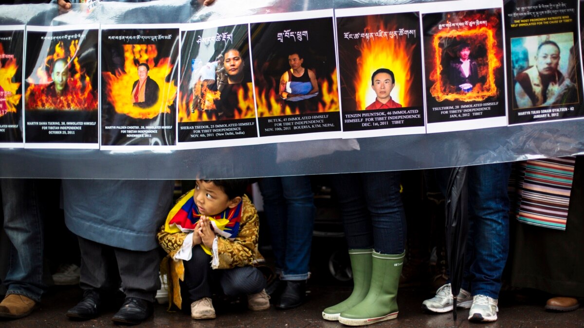 China Convicts 2 Tibetans For 'Inciting' Self-Immolations