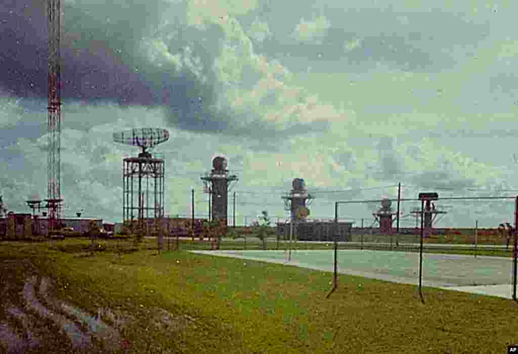 Các đài radar đặt tại tiểu bang Florida theo dõi các hoạt động quân sự ở Cuba trong ảnh chụp năm 1968