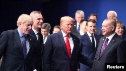 北约组织成员国领导人在伦敦出席北约峰会。（2019年12月4日）
