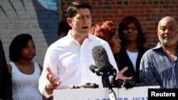 El presidente de la Cámara de Representantes, Paul Ryan, presentó su plan anti-pobreza en Anacostia, un barrio de Washington.