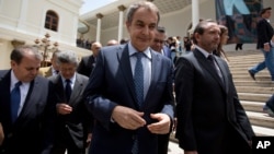 El expresidente del gobierno español, José Luis Rodríguez Zapatero, logró visitar a López en la cárcel d eRamo Verde.