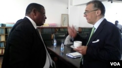 IMF's Domenico Fanizza chats with parliamentarian David Chapfika. (Photo: Irwin Chifera)