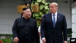 美國總統特朗普和北韓領導人金正恩2019年2月28日在河內舉行美朝峰會。