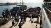 Près de 450 migrants secourus au large des côtes libyennes 
