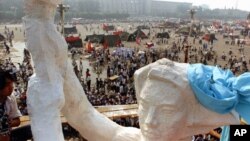 1989年5月30日天安门广场上的自由雕像