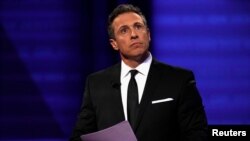 Voditelj CNN-a Chris Cuomo na jednoj od debata predsjedničkih kandidata 2020.