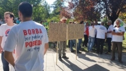 Protest "Ustanak za opstanak" u organizaciji više od 30 ekoloških organizacija i pojedinaca okupljenih oko Ekološkog ustanka, u centru Beograda, 11. septembra 2021. (Foto: Rade Ranković, VoA)