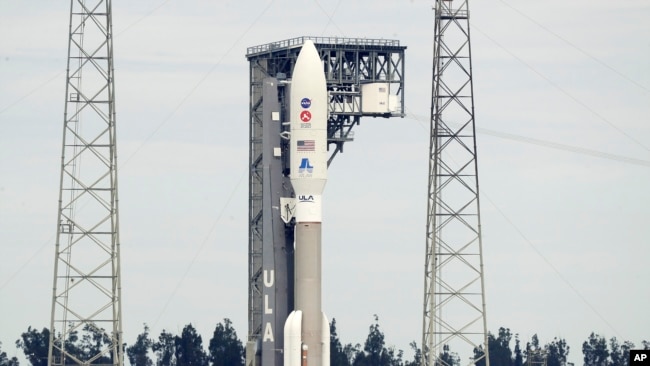 Atlas V rocket