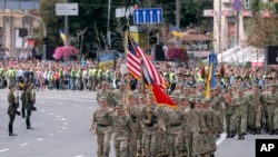 Військові армії США під час військового параду в День Незалежності України. Київ, 24 серпня 2017 року