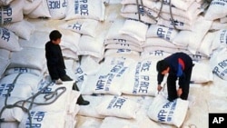 유엔 세계식량계획 WFP의 대북 쌀 지원 (자료사진)