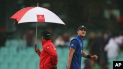 باران، شاید یکی از دلایل شکست امروزی تیم کریکت افغانستان در برابر انگلستان باشد.