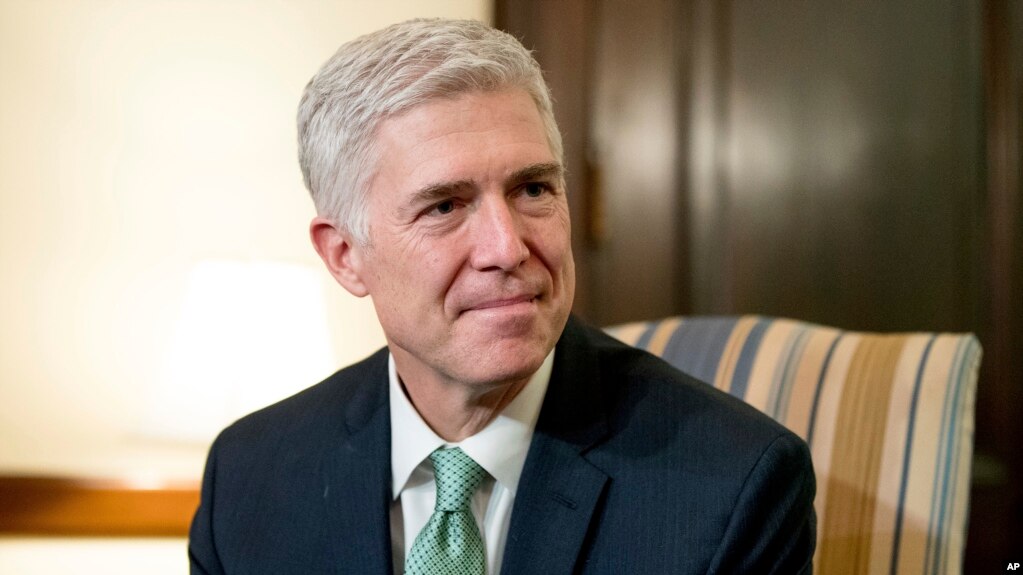 El juez Neil Gorush, nominado por el presidente Donald Trump para la Corte Suprmea, enfrentará preguntas de la Comisión Judicial del Senado en sus audicenicas de confirmación a partir del lunes, 20 de marzo, de 2017.