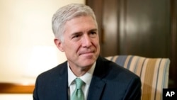  Neil Gorsuch 