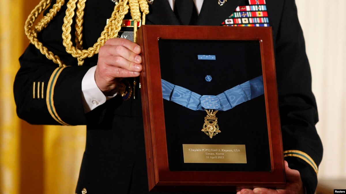 US Army Sergeant To Receive Medal Of Honor Monday