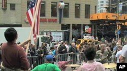 “佔領華爾街”的抗議者