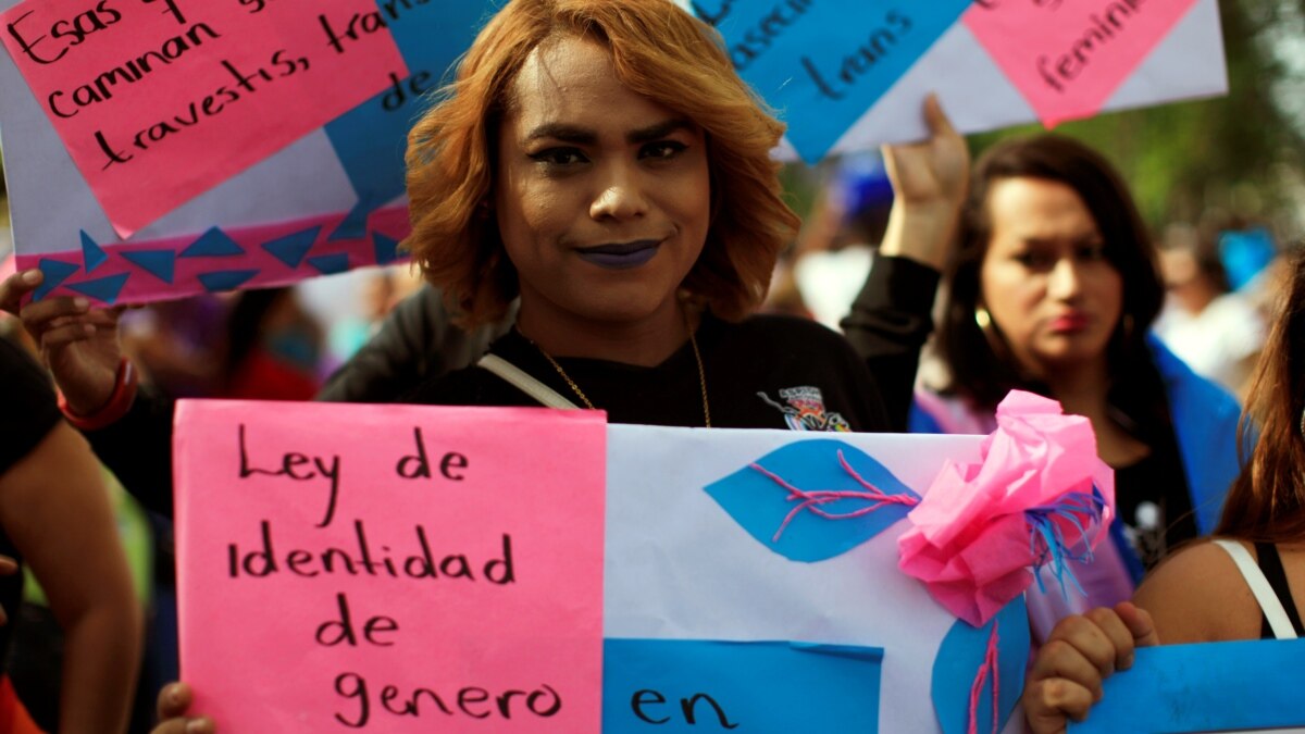 UN: El Salvador Must Investigate Crimes Against LGBT