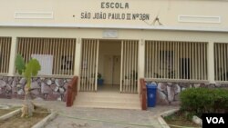  Escola Joao Paulo II foi uma das vítimas dos "vampiros"