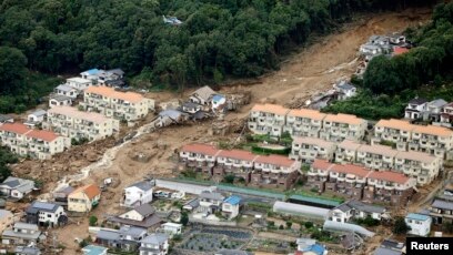 日本山体滑坡死亡35人