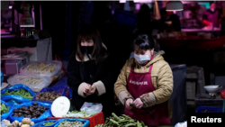 2020年3月3日上海一處蔬菜攤。