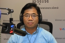 FILE: Mr. Nop Vy, Media Director, Cambodian Centre for Independent Media in VOA studio in Phnom Penh, Cambodia when he joins as a guest on Hello VOA on October 03, 2019. (Lim Sothy/VOA Khmer)