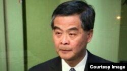 香港特別行政區特首梁振英宣佈放棄競選連任。（視頻截圖）