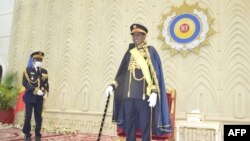 Le président tchadien Idriss Déby a reçu officiellement le titre de maréchal du Tchad lors d'une cérémonie à l'Assemblée nationale le 11 août 2020 à N'Djaména, à l'occasion du 60e anniversaire de l'indépendance du Tchad. (Photo par Renaud MASBEYE BOYBEYE