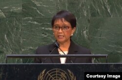 Menlu RI Retno Marsudi memberikan pidato pada Sidang Majelis Umum PBB yang membahas situasi Palestina-Israel di New York, Kamis 20/5 (Foto: tangkapan layar courtesy: UNTV)