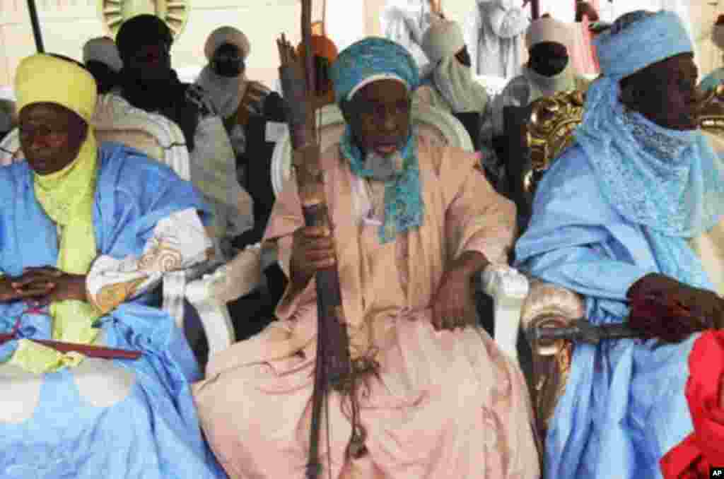 Wambai da Sarkin Yaki da kuma Madakin Bauchi, su ma su na cikin masu nada Sarkin Bauchi