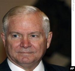 美国国防部长盖茨(资料照)