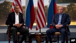 President Barack Obama meets with Russian President Vladimir Putin in Enniskillen, Northern Ireland, June 17, 2013.