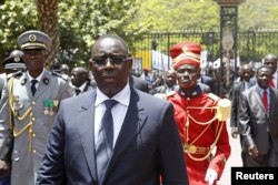 Le nouveau chef d'Etat sénégalais Macky Sall après son investiture