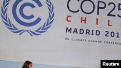 本輪會議主席、智利環境部長卡羅琳娜·施密特星期天（12月15日）在聯合國氣候變化大會。
