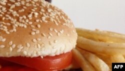 Hamburgeri karakteristik amerikan po kalon disa ndryshime