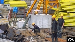 러시아 블라디보스토크 건설 현장의 북한 근로자들 (자료사진).