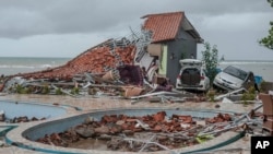2018年12月23日，印度尼西亚海啸严重破坏了一处房屋。