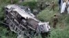 인도 산간서 버스 추락…40여 명 사망