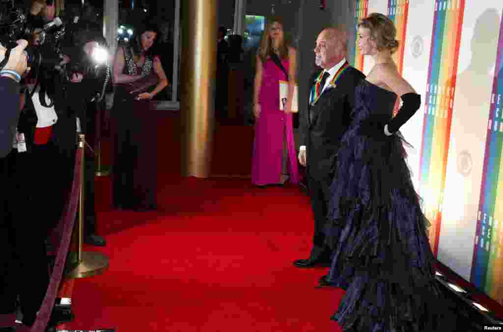 Kennedy Center Honoree Billy Joel and girlfriend Alexis Roderick arrive for the Kennedy Center Honors in Washington, Dec. 8, 2013.