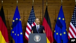 U.S President Barack Obama speaks at the Hannover Messe, the world's largest industrial technology trade fair, in Hannover, northern Germany, April 25, 2016. 