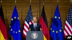 ប្រធា​នា​ធិបតី​ស.រ.អា លោក​ Barack Obama ថ្លែង​នៅ​ Hannover Messe ដែល​ជា​ពិរពណ៌ពាណិជ្ជកម្ម​ឧស្សាហកម្ម​បច្ចេកវិទ្យា​ធំបំ​ផុត​ក្នុង​ពិភពលោក​ក្នុង​រដ្ឋធានី​ Hannover ភាគ​ខាង​ជើង​ប្រទេស​អាល្លឺម៉ង់កាលពី​ថ្ងៃ​ទី​២៥​ មេសា ២០១៦។
