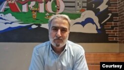 عباس واحدیان شاهرودی، زندانی سیاسی در ایران