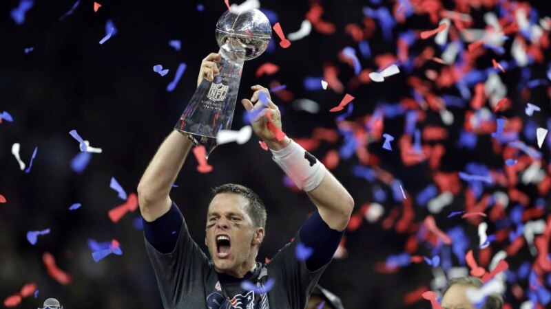 Football américain: à 45 ans, la superstar Tom Brady raccroche, 