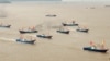 Trung Quốc phái đội tàu đánh cá hùng hậu nhất ra Biển Đông 
