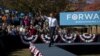 Obama, Romney Focus on Swing States 