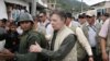 Presidente Santos abucheado por indígenas