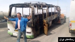 آرشیو - تصویری از اتوبوس سوخته شده در تصادف اتوبان تهران- ساوه 